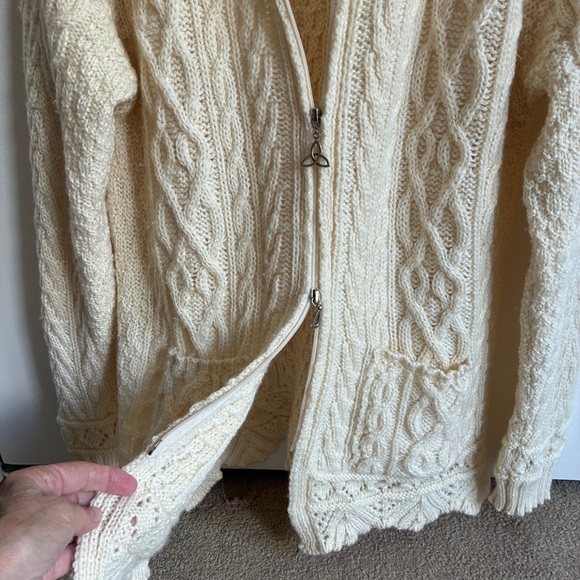 Inis Crafts Cardigan Merino Wool Cable Knit Cream Size Medium - Picture 4 of 6